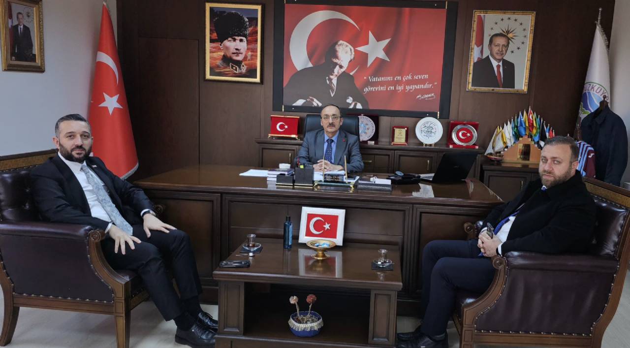 Trabzon Büyükşehir Belediyesi Ulaşım A.Ş. Genel Müdürü Hakan Öztel ve Ulaşım Planlama Müdürü Ersin Bal misafirimiz oldu.