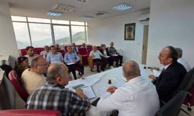 Düzköy Belediye Meclisimizin Eylül ayı toplantısını meclis üyelerimizle gerçekleştirdik. Hayırlara vesile olsun inşallah…