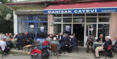 Çayırbağı Ortamahalle'de kıymetli hemşehrilerimle bir araya geldik, gönüllerde olmanın mutluluğunu hissettik. Birliğimiz daim olsun…