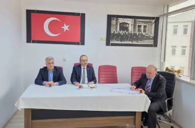 Düzköy Belediye Meclisimizin şubat ayı toplantıları hayırlara vesile olsun… Düzköy için iş birliği içinde çalışmaya devam ediyoruz…