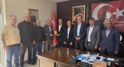 Belediyemizin emektarlarından Yazı İşleri Müdürümüz Temel Aydoğan ve Muhasebe Personelimiz Ayşe Salih'e ilçemize hizmetler için teşekkür ediyorum